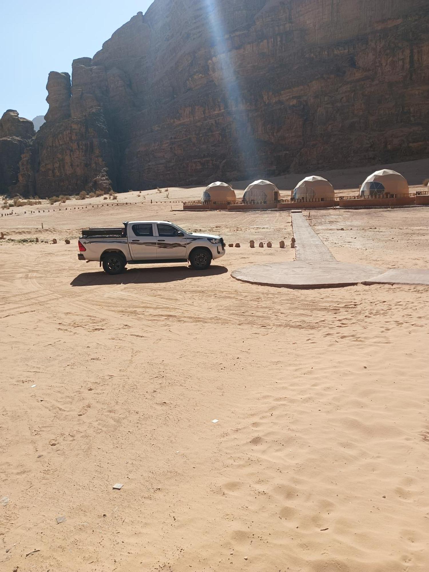 מלון וואדי רם Sunrise Luxury Camp מראה חיצוני תמונה
