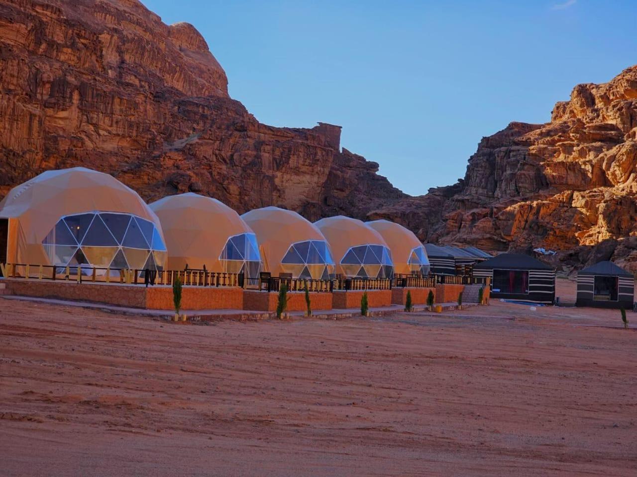 מלון וואדי רם Sunrise Luxury Camp מראה חיצוני תמונה